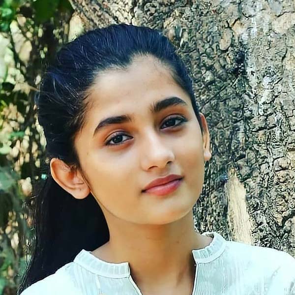 Know all about Ashlesha Thakur, who played the role of Dhriti in The Family Man web series 