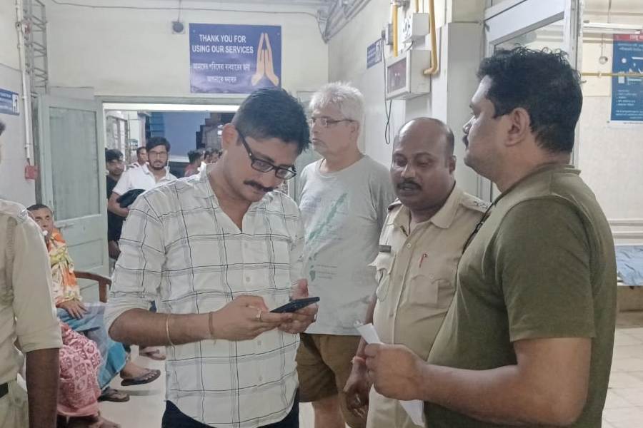 Police were attacked while recovering drugs dgtld