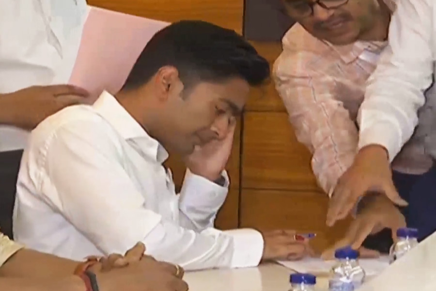 TMC Diamond Harbour candidate Abhishek Banerjee submit his election affidavit