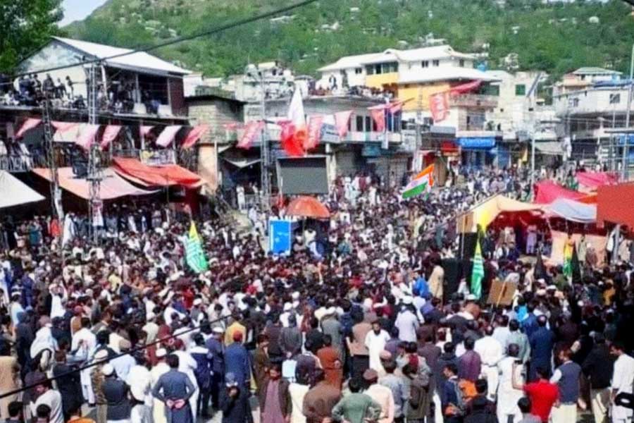 Protesters in POK thrash, chase security personnel as violence explodes