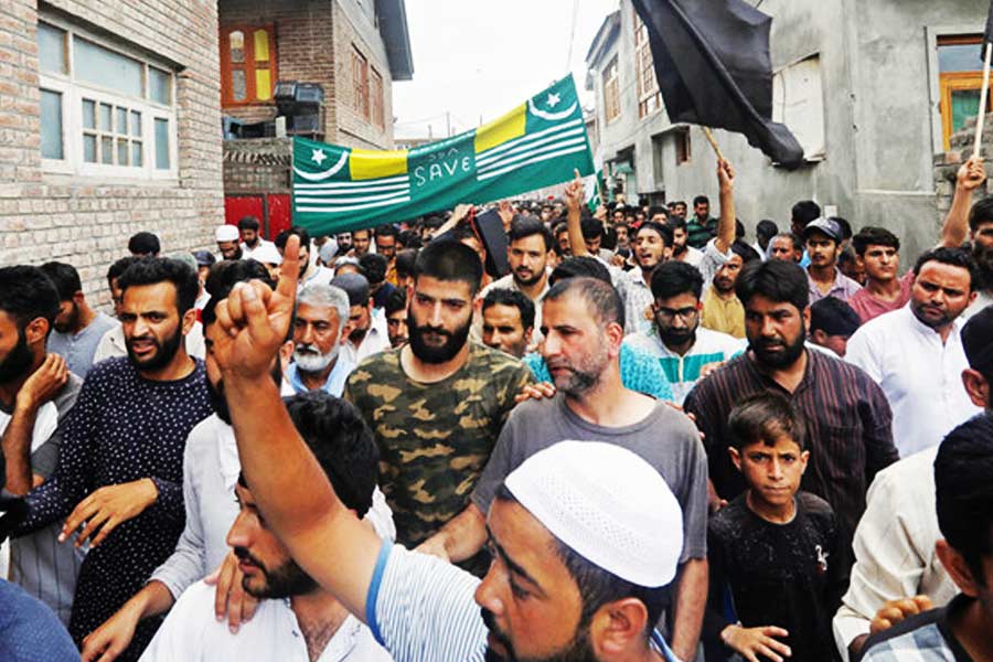 Protesters in POK thrash, chase security personnel as violence explodes