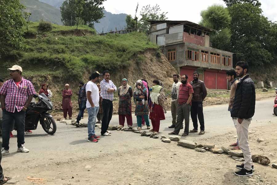 Protesters in POK thrash, chase security personnel as violence explodes