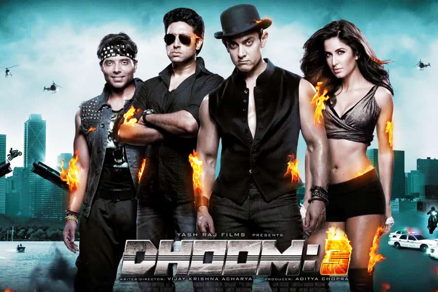 ২০১৩ সালে মুক্তিপ্রাপ্ত ‘ধুম ৩’ ছবিতে মুখ্যচরিত্রে অভিনয় করেন আমির খান, ক্যাটরিনা কইফ, অভিষেক বচ্চন এবং উদয় চোপড়া। তালিকায় দ্বাদশ স্থানে থাকা ছবিটি বক্স অফিস থেকে ৫৫৮ কোটি টাকা আয় করে।