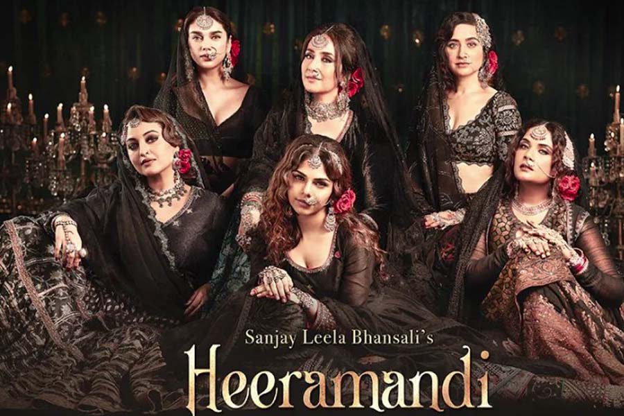 Heeramandi web series poster