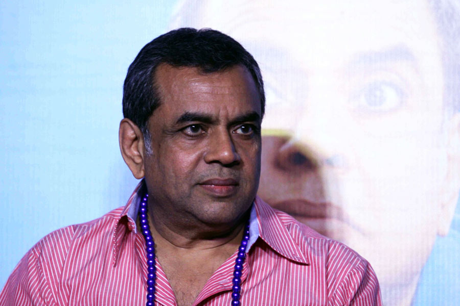 Bollywood actor Paresh Rawal quit his bank job in three days, used to take money from his girlfriend dgtl