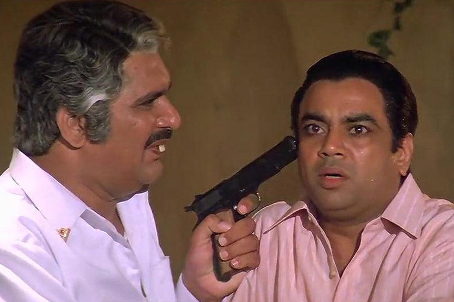 ‘মোহরা’, ‘হিরো নম্বর ওয়ান’, ‘জুদাই’, ‘মিস্টার অ্যান্ড মিসেস খিলাড়ি’, ‘আওয়ারা পাগল দিওয়ানা’, ‘হলচল’, ‘গরম মশলা’, ‘হাঙ্গামা’, ‘মালামাল উইকলি’, ‘গোলমাল: ফান আনলিমিটেড’, ‘ভাগম ভাগ’, ‘ভুল ভুলাইয়া’, ‘ওয়েলকাম’, ‘দে ধনা ধন’-এর মতো ছবিতে মজাদার চরিত্রে অভিনয় করে নজর কাড়েন পরেশ।