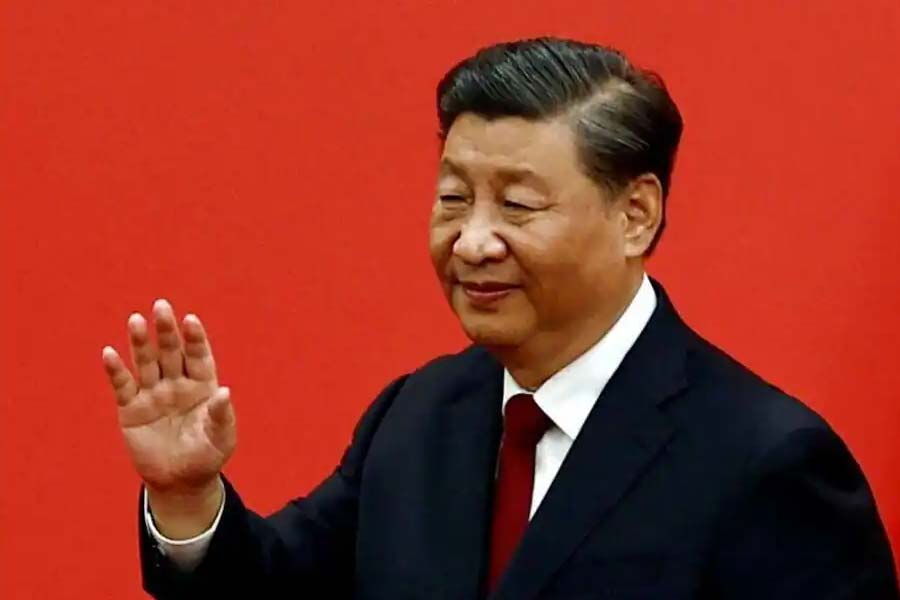 Pakistan buying fighter jets, submarines despite the economic crisis 