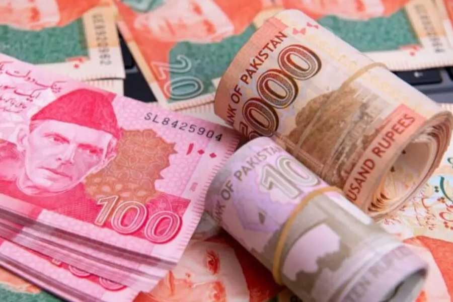 Pakistan buying fighter jets, submarines despite the economic crisis 