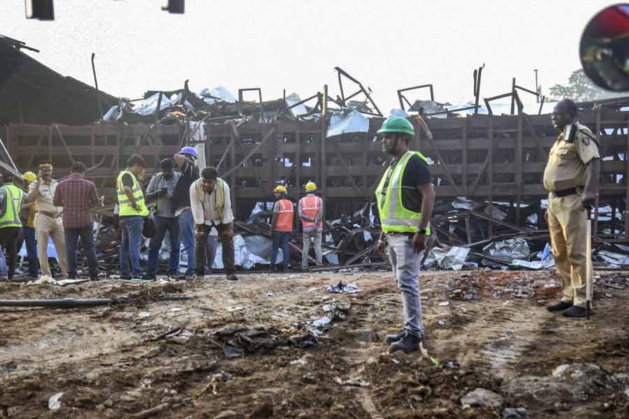 All need to know about Bhavesh Bhide, owner of collapsed hoarding of Mumbai