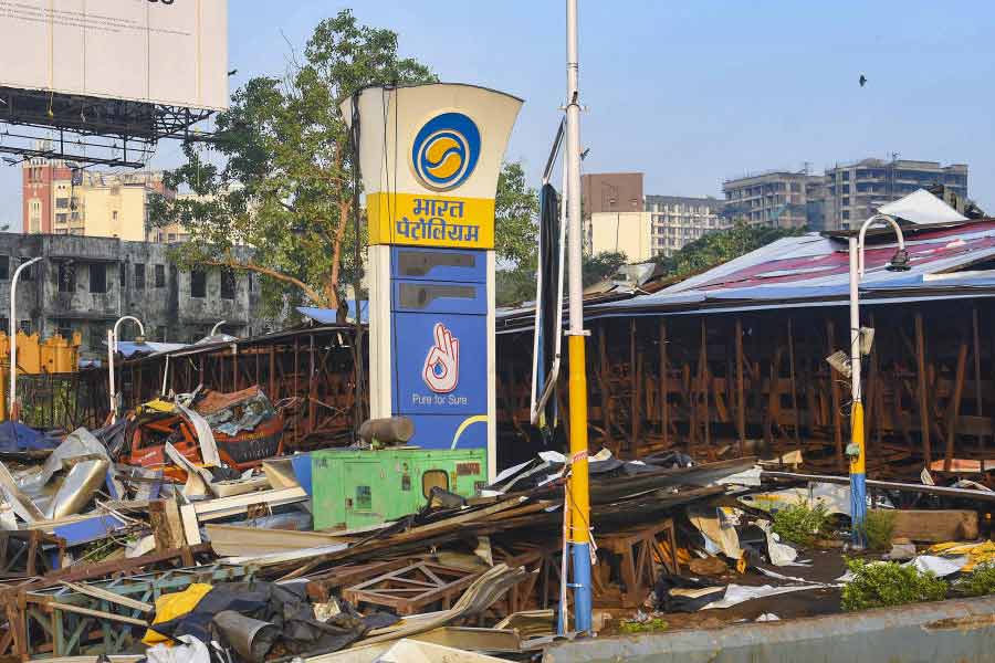 All need to know about Bhavesh Bhide, owner of collapsed hoarding of Mumbai