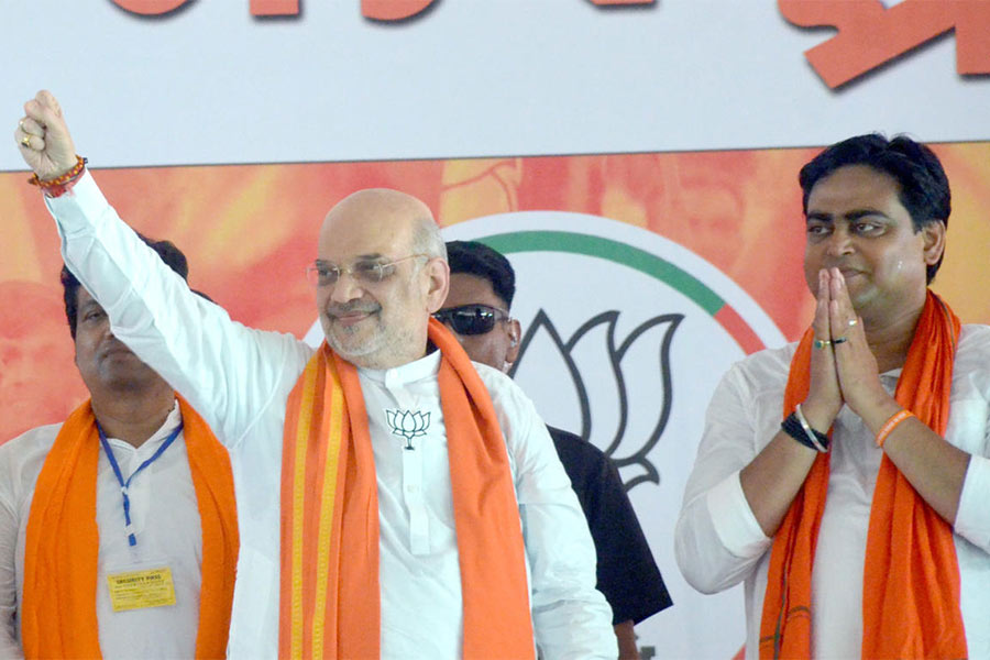Amit Shah said Shantanu Thakur will help people with their citizenship problems