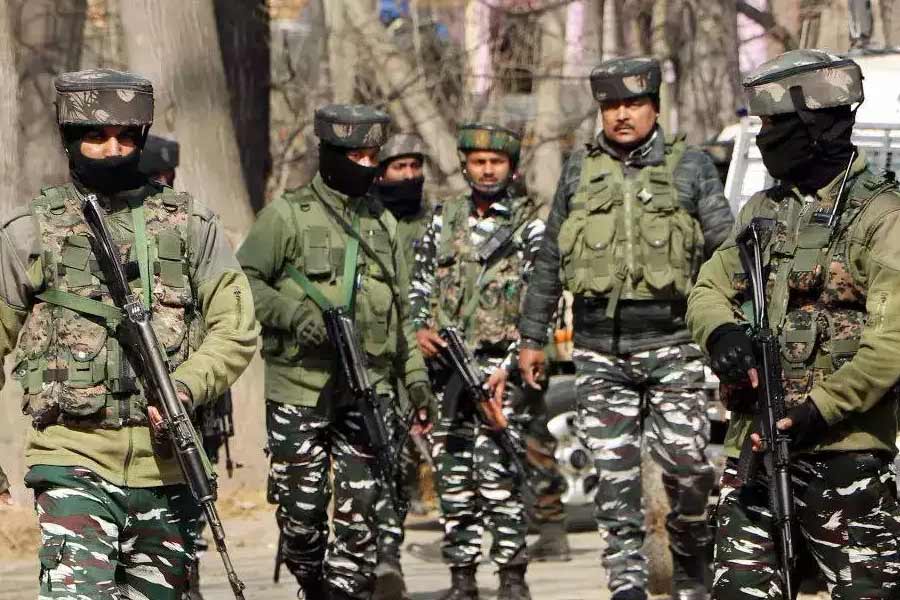 Pakistani agents using social media to honeytrap Indian officers and get sensitive information on missiles