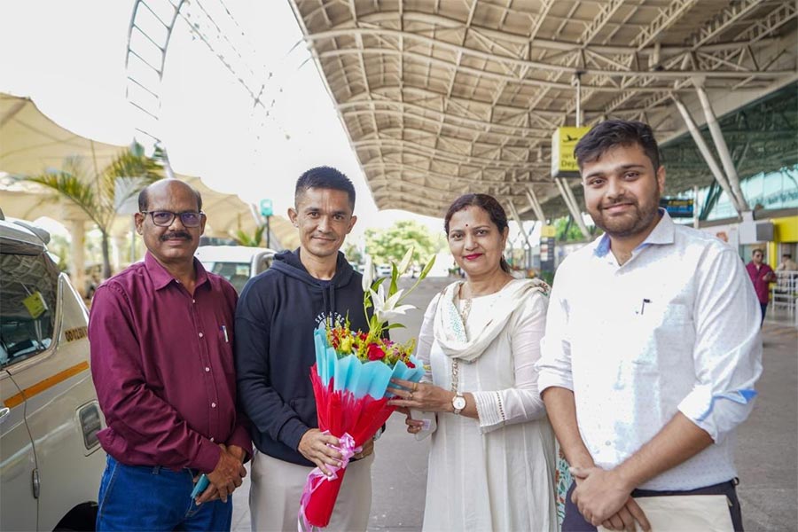 স্বাগত: ভুবনেশ্বরে জাতীয় শিবিরে যোগ দিলেন সুনীল।