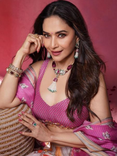 Diet Plan And Skincare Routine of Madhuri Dixit, preserves her youthful glow at 57 dgtl