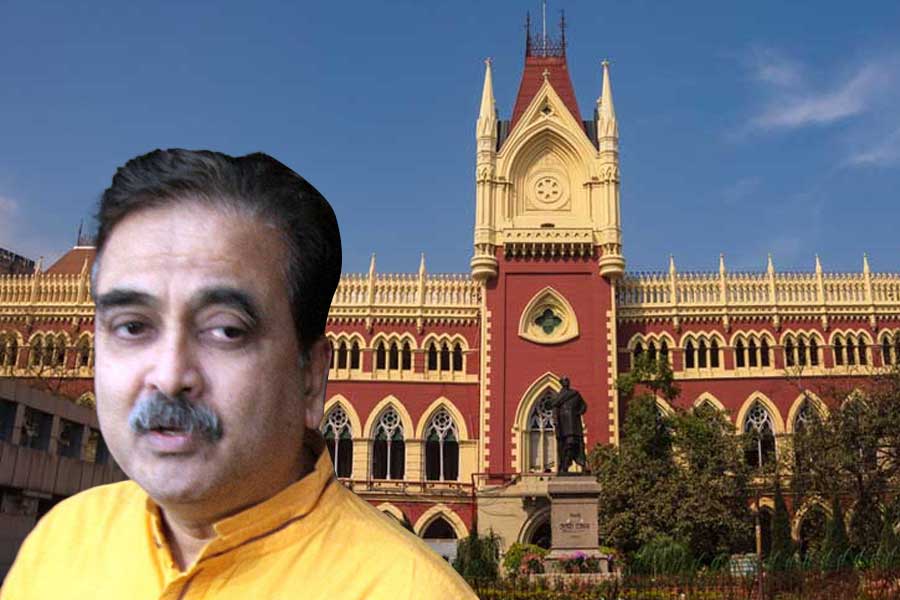 Ex Justice Abhijit Ganguly has got protection from Calcutta High Court during election dgtl
