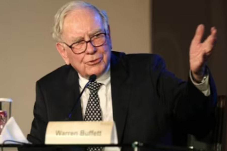 The right hand of world’s 8th richest man Warren Buffett who is Ajit Jain 