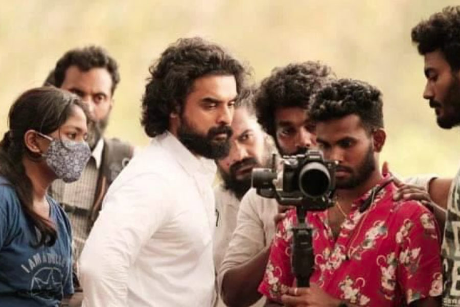 সাক্ষাৎকারে সনল বলেন, ‘‘দু’বছর কেটে গিয়েছে। অথচ আমার বিরুদ্ধে কোনও মামলা দায়ের করা হয়নি। যদি আমি এখন কেরলে থাকতাম, ছবি বানাতাম তবে আমার প্রাণটাই থাকত না। সারা ক্ষণ আমায় হুমকি দেওয়া হত।’’