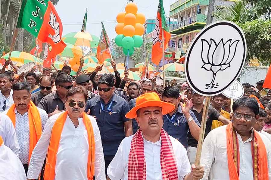 Lok Sabha Election 2024: Speculations between Abhishek Banerjee and Suvendu Adhikari about BJP candidate Abhijit Ganguly