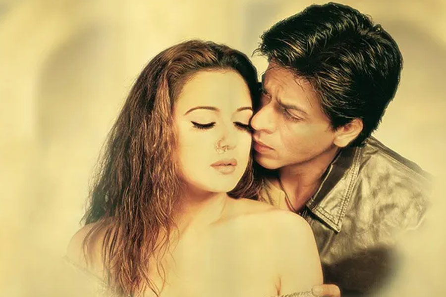 ‘দিল সে’ ছবিতে শাহরুখের বিপরীতে অভিনয় করতে দেখা যায় প্রীতিকে। তা ছাড়া ‘কভি অলবিদা না কহনা’, ‘কল হো না হো’ এবং ‘বীর জ়ারা’ ছবিতে একসঙ্গে অভিনয় করেন শাহরুখ এবং প্রীতি।