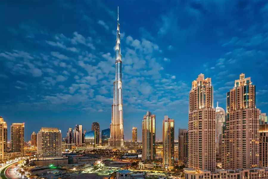 হিসাব করে দেখা গিয়েছে, পাকিস্তানিদের কেনা দুবাইয়ের এই ১৭ হাজার সম্পত্তির আনুমানিক বাজারমূল্য হাজার কোটি ডলার। তবে তা ২০২২ সালের হিসাব অনুযায়ী। এখন সম্পত্তির দাম বেড়ে গিয়েছে।