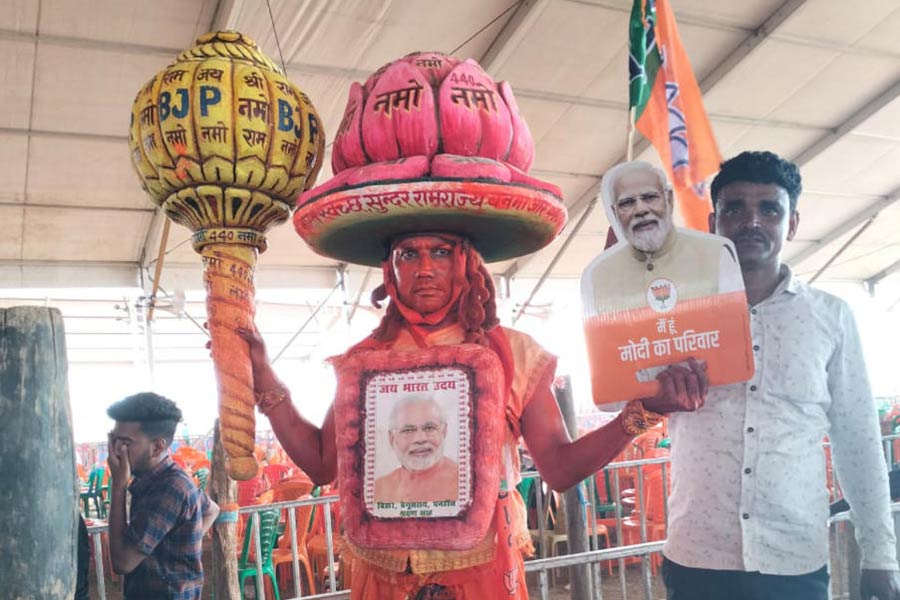 A supporter of PM Narendra Modi dressed in hanuman caught the attention of the public