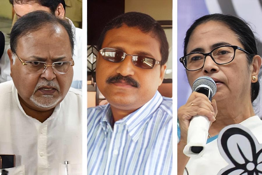 Chief Minister Mamata Banerjee has given veteran leader Anjan Das the responsibility of conducting polls in Behala West in the absence of jailed Partha Chatterjee