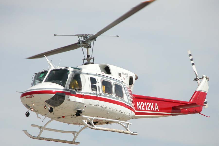 যে কপ্টারে সওয়ার হয়েছিলেন রইসি, সেটি ‘বেল’ নামেই পরিচিত। বর্তমানে অবশ্য এই কপ্টারগুলিকে অনেক আধুনিক এবং সময়োপযোগী করে তোলা হয়েছে। নতুন নাম দেওয়া হয়েছে ‘বেল টেক্সট্রন’।