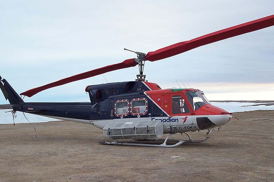 ইরান কতগুলি বেল ২১২ কপ্টার ব্যবহার করে, তা এখনও স্পষ্ট নয়। তবে একটি আন্তর্জাতিক সংস্থার হিসাব অনুযায়ী ইরানের নৌসেনা এবং বায়ুসেনা মোট ১০টি এই ধরনের কপ্টার ব্যবহার করে।