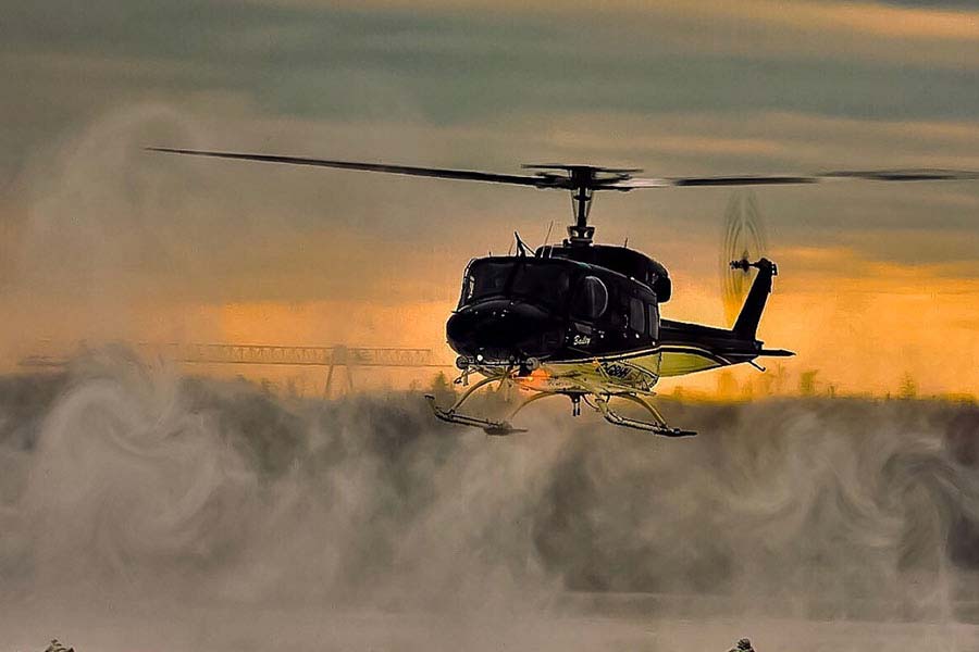 ইউরোপিয়ান ইউনিয়ন অ্যাভিয়েশন সেফটি এজেন্সির মতে, এই কপ্টারে পাইলট, কর্মী-সহ মোট ১৫ জন চড়তে পারেন। বর্তমানে টেক্সট্রন শিল্পগোষ্ঠী নিয়ে এসেছে কপ্টারটি আরও একটি অত্যাধুনিক মডেল। যার নাম দেওয়া হয়েছে সুবারু বেল ৪১২।