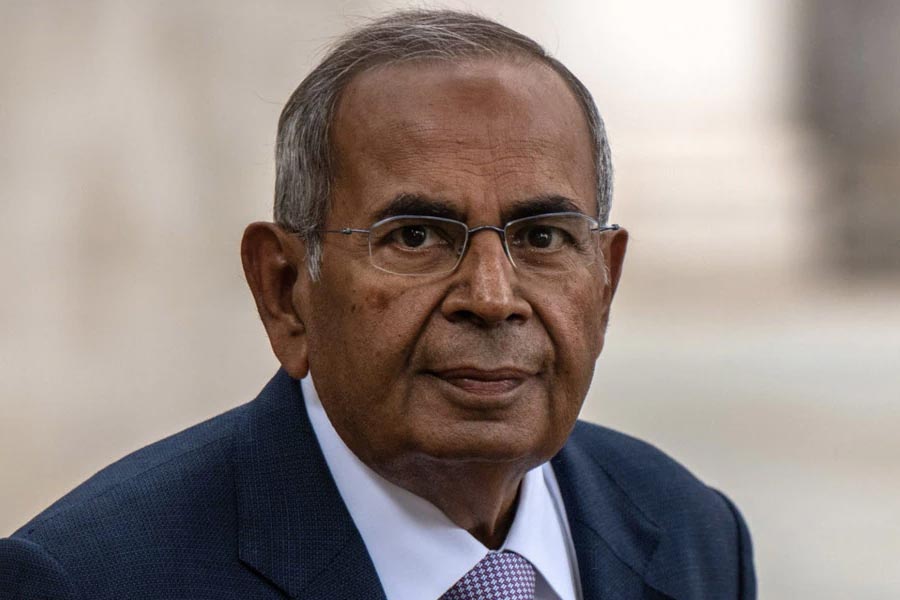 Indian-Origin businessman Gopichand Hinduja is the wealthiest man in UK