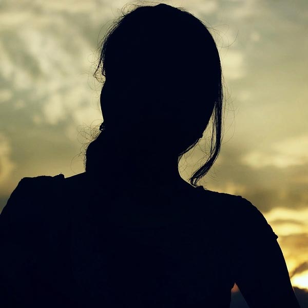  Identical twin took place at work so that the woman could secretly go on vacation dgtl