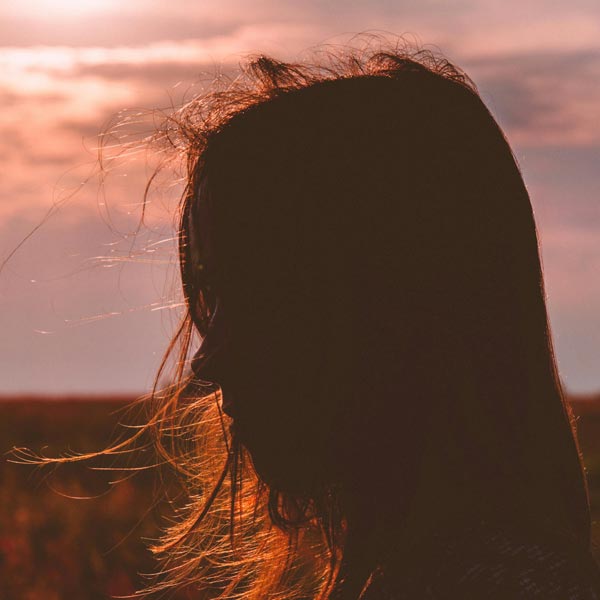  Identical twin took place at work so that the woman could secretly go on vacation dgtl