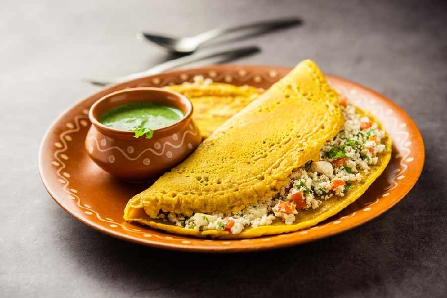 Snacks recipes you can make with protein-rich moong dal