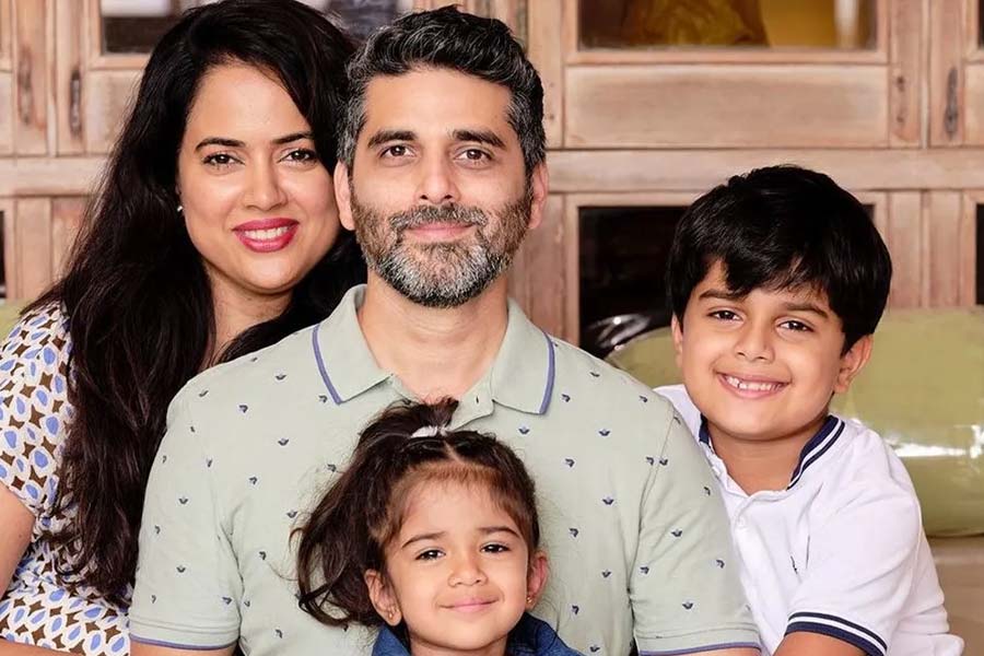 Celebrity parents to take parenting advices from 