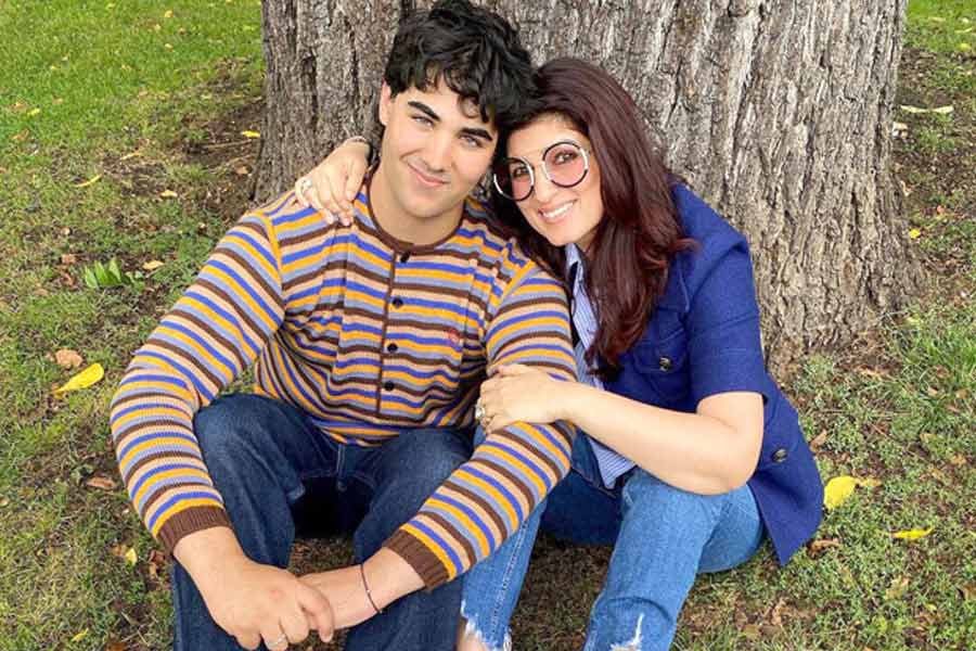 Celebrity parents to take parenting advices from 