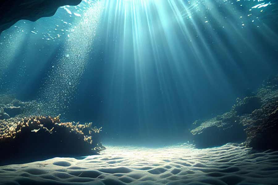 56 Year Old Man Rejuvenates by 10 Years After Living Underwater in Atlantic Ocean for 100 Days