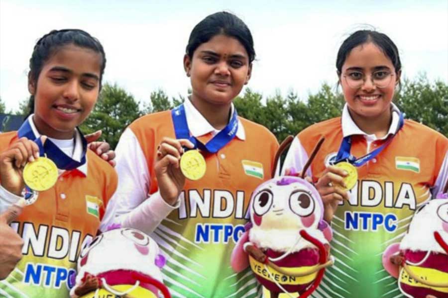 PIcture of Indian women archery team