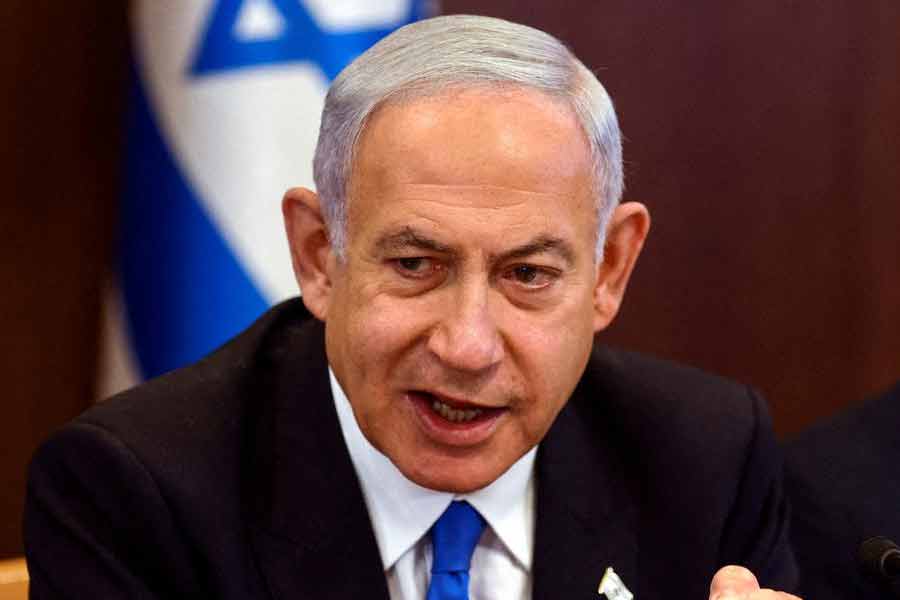 আন্তর্জাতিক রাজনীতিতে ক্রমশ কোণঠাসা হচ্ছেন ইজরায়েলের প্রধানমন্ত্রী বেঞ্জামিন নেতানিয়াহু। এ বার তাঁর বিরুদ্ধে গণহত্যায় প্ররোচনা দেওয়ার অভিযোগও উঠেছে।