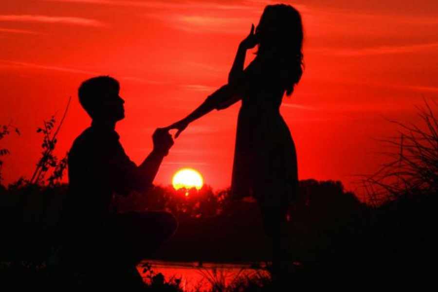 What are the 10 habits of a happy couple