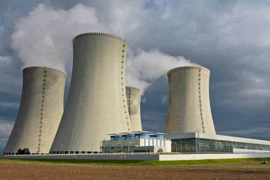 রুশ সংবাদমাধ্যম ‘রাশিয়া টুডে’র প্রতিবেদন অনুসারে, ভারতের প্রতিনিধিকে অত্যাধুনিক পরমাণু কেন্দ্র ঘুরিয়েও দেখান রুশ প্রতিনিধি। ওই প্রতিবেদন অনুসারে, ভবিষ্যতে বিশ্বের ‘সর্বাধিক সুরক্ষিত’ পরমাণু চুল্লি তৈরি হতে চলেছে ওই কেন্দ্রে।