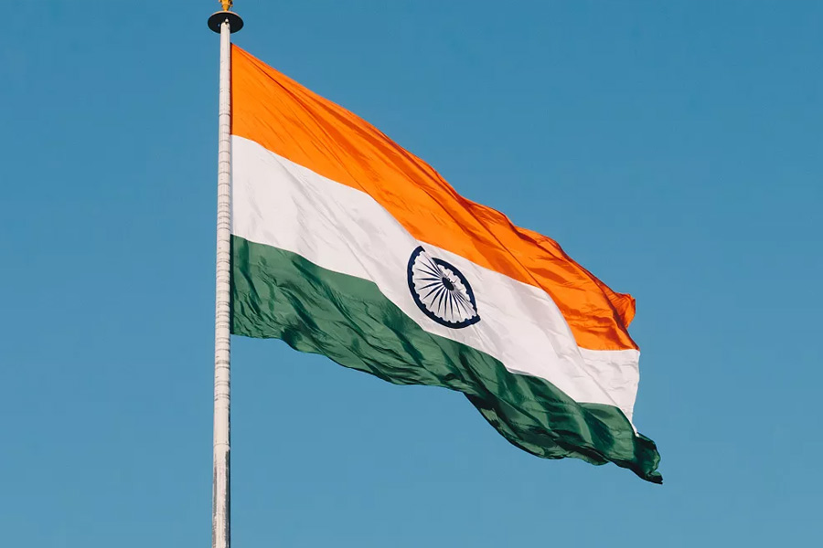 শত্রুর শত্রু আমার বন্ধু। প্রাচীন এই প্রবাদকে স্মরণে রেখেই পড়শি অথচ শত্রু দেশের বিরুদ্ধে কৌশল সাজাচ্ছে ভারত।