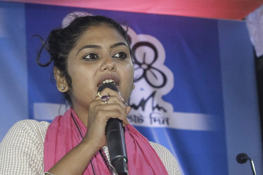 A tale of Saayoni Ghosh, TMC candidate of Jadavpur and her relation with Mamata Banerjee and Abhishek Banerjee