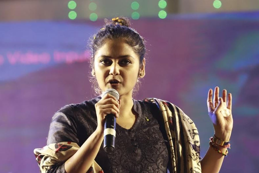 A tale of Saayoni Ghosh, TMC candidate of Jadavpur and her relation with Mamata Banerjee and Abhishek Banerjee