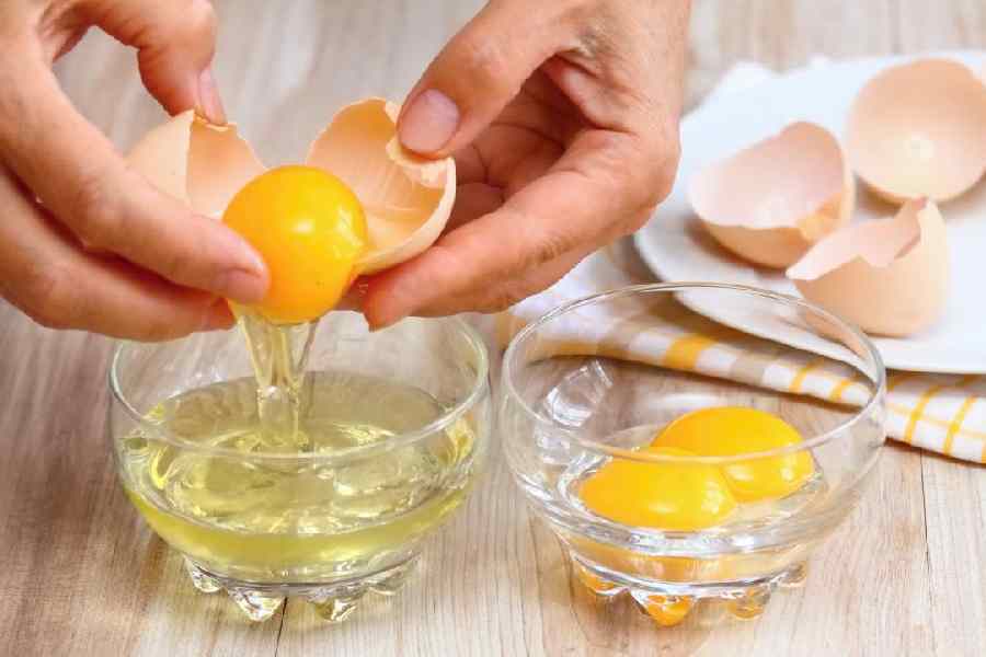Different ways you can use egg on your skin