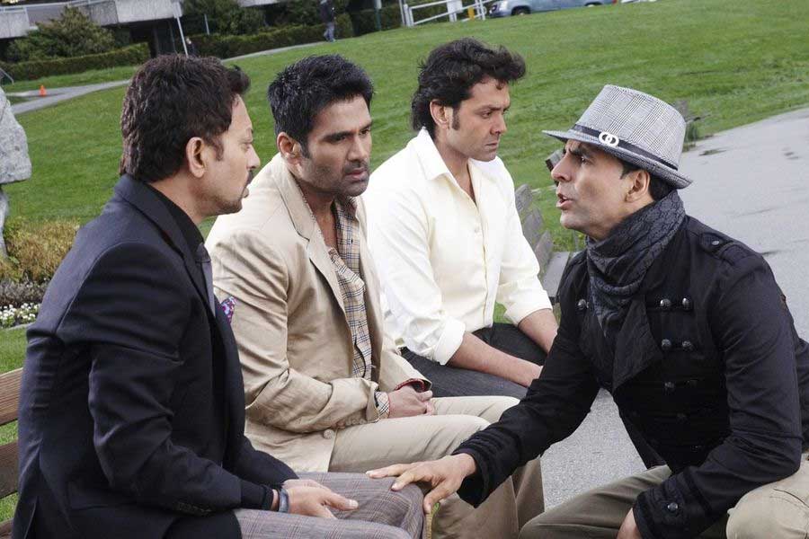 Multi starrer bollywood movies that got flopped at the box office