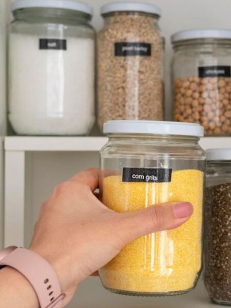 Tips to Clean dirty and greasy plastic containers in your kitchen dgtl