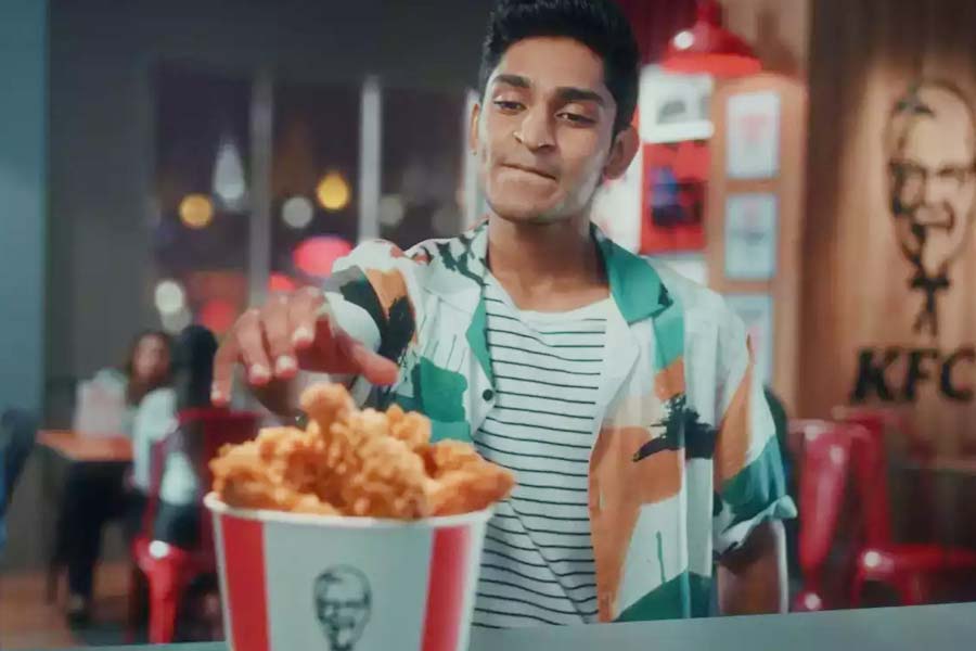 Colonel Harland Sanders A man who fails many times in life retired as billionaire