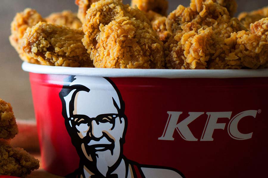 Colonel Harland Sanders A man who fails many times in life retired as billionaire