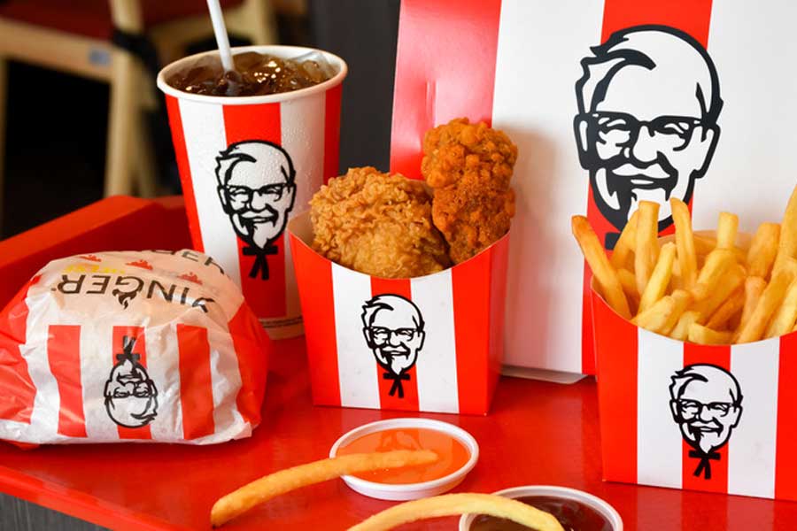 Colonel Harland Sanders A man who fails many times in life retired as billionaire