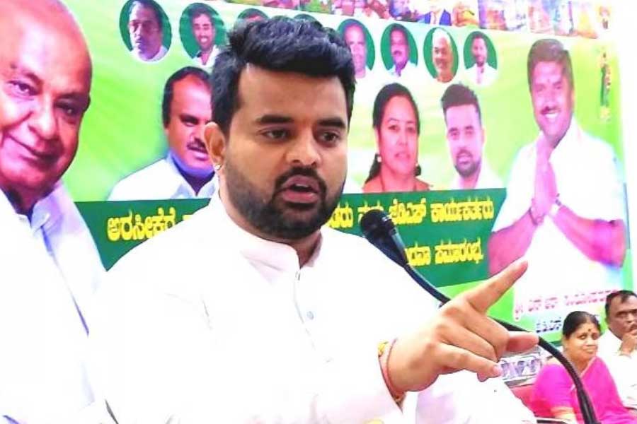 কিছু দিন চুপ থাকার পর গত ১ মে রেভান্না মুখ খোলেন। এক্স (সাবেক টুইটার) হ্যান্ডলে তিনি লেখেন, ‘‘সত্য শীঘ্রই প্রকাশ্যে আসবে।’’ আইনজীবীর মাধ্যমে সিটকে চিঠি দিয়ে তিনি কিছু দিনের সময়ও চেয়ে নেন। 